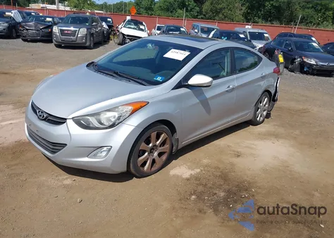 2013 Hyundai Elantra Limited z USA, uszkodzony, nr VIN KMHDH4AE7DU970868